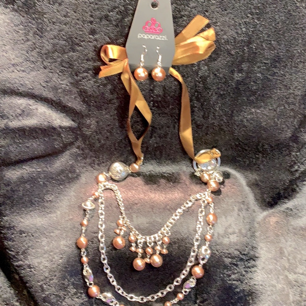 Brown Pearl necklace and Earrings set